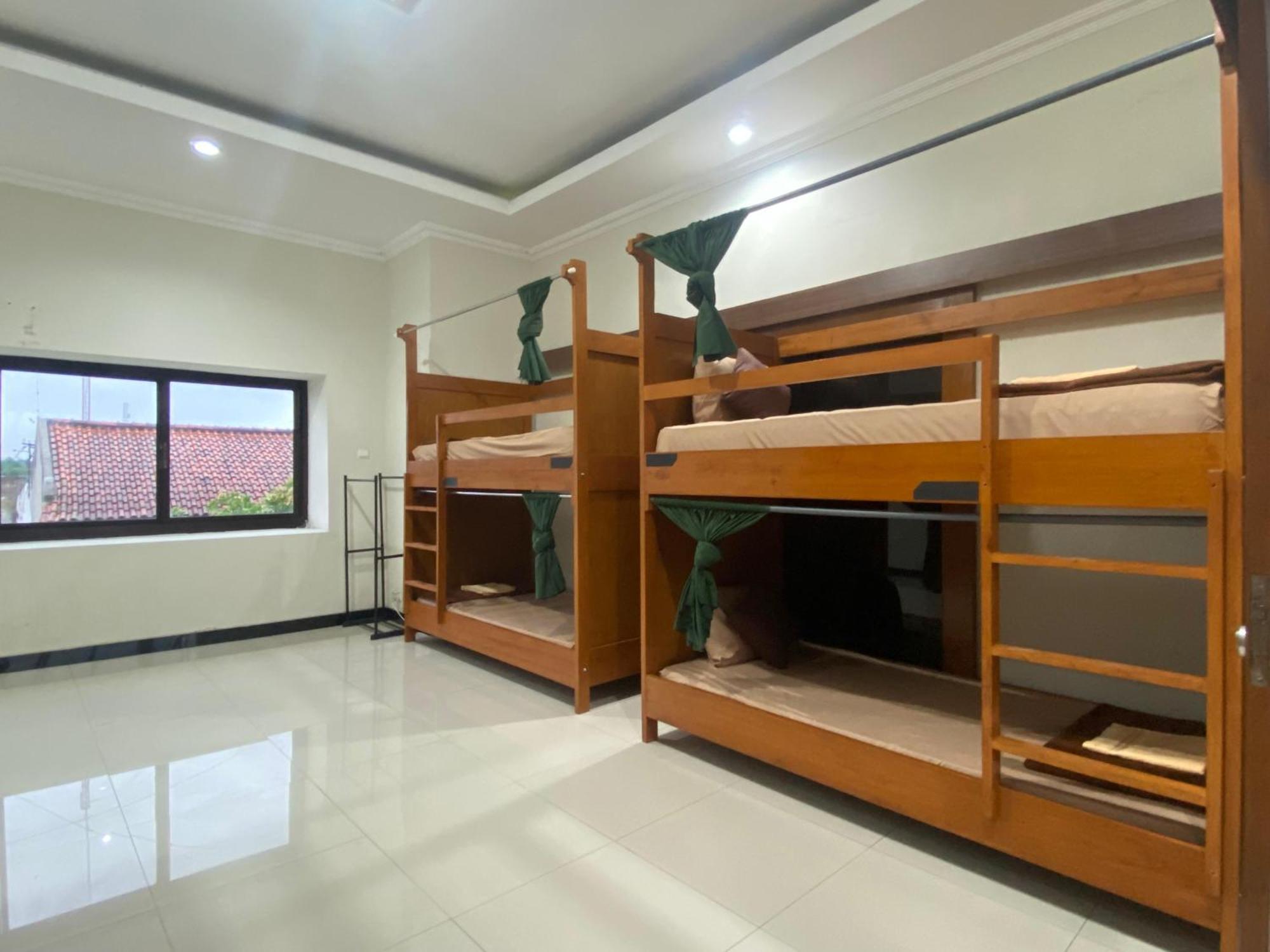 Zzz Hostel Malang Exteriér fotografie